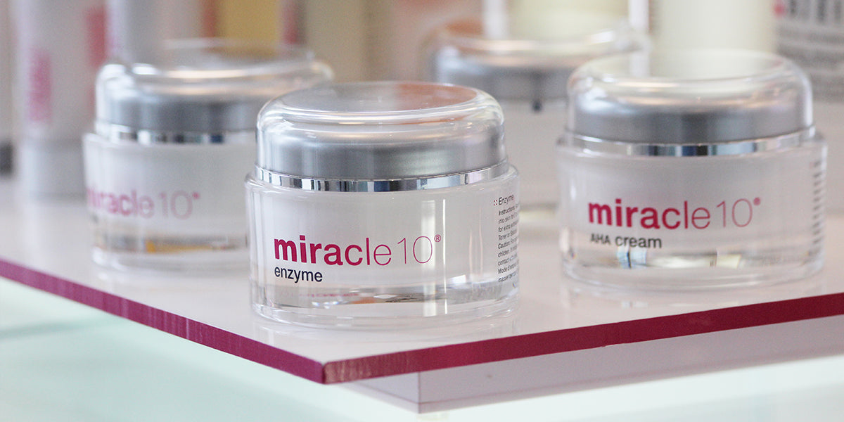 miracle-10-product-display-exfoliation