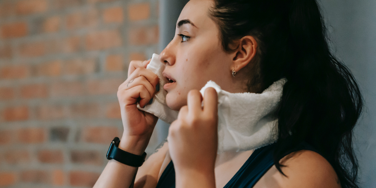 Skincare & Fitness: Should You Cleanse Before a Workout?